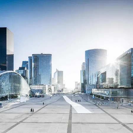 아파트 Modern Studio With Balcony, Ultra-Fast Wifi & Parking Near La Defense Arena *